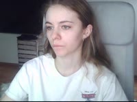 Hi My name is Aria and I am happy to meet you I am a nice sweet girl next door you always dreamt to meet and spend time with You will find me surprisingly interesting and we will always have new subjects to discuss ! Welcome to my room!