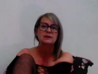 Je suis discrète,coquine ,douce câline ! Tout pour vous faire plaisir messieurs !