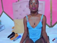 I possess the ability to awaken the interest of the opposite sex through the senses: sight, smell, taste, touch and hearing. I enjoy activating the five senses of a man, I have the perfect weapon to arouse passions.