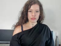 hi i am a horny young woman that like to have fun and try new things out wanna try me out?