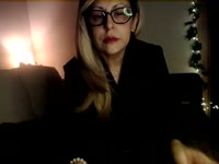 I am a natural woman with elegance, sensuality and a lot of morbid. Sexy and fun. I love complicity games, SM, domination is my pleasure; It excites me to think that you you will do what I want while you look at me, I love that you tell me what you feel when you see me. I enjoy thinking that I control you pleasure without touching you. Adore me, that