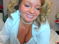 What do we have here? Sexy and naughty blonde with a hot ass that can change your mind if you spend some time with her!