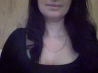 Je suis une jeune femme de 35 ans simple et naturelle, ici pour passer un bon moment : discussion et plaisir sexuel. Viens me découvrir en toute confiance ! En PV je me déshabille pour un avant goût ; en VIP profitons rien qu