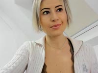 hi there! i an Sonia! I