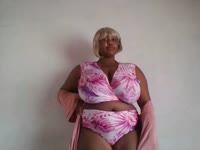 I AM VERY GOOD AT TEASING, PLAYING WITH CLIT, TITS AND PUSSY, MASTURBATING AND FINGERS, LIVE ORGASM, FINGER IN MOUTH AND HANDJOB.