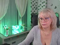 I am mature woman,single,sensibile,cute,funny,love meet peoples for spending our time together,choose me and let,s have fun!!!! IN PRIVATE U CAN SEE OR TITS OR PUSSY AT CHOOSE AND PLAY FINGER,IN VIP U CAN SEE ALL NAKED PLAY TOY,,,,,,,
