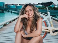 masturbating AleskaCollins