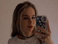 free live webcam AliceWoody