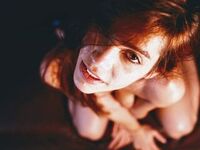 cam girl chat CleoCharm