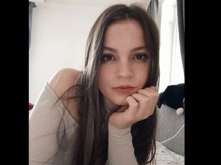 cam girl chatroom ErynBjornstrom