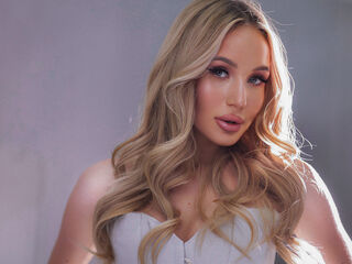 webcam girl chatroom MarryDavies