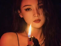 naked camgirl NolanMia