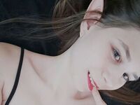 chat live cam TinishaDubbert