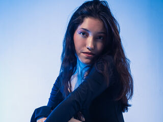 live sex show TrinityNova