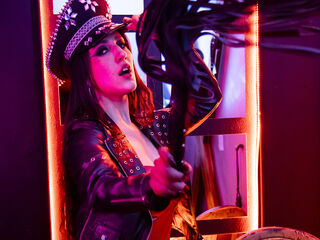 rubber fetish web cam girl CleodoraNoir