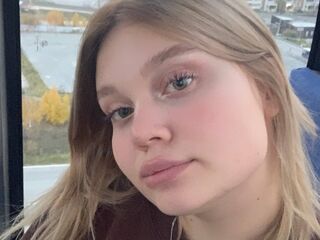 hot naked camgirl AdeleBaile