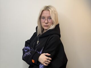 masturbating AdelinaCostanti