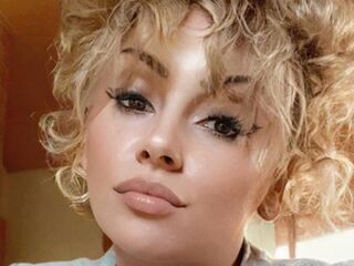camgirl chat room AlexisGray