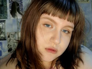 girl webcam AliceBunn