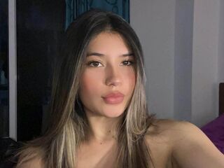 camwhore fingering pussy AmberEgan