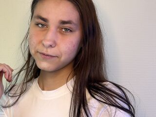 camslut fingering pussy AngelaDefelice