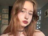 camgirl fingering pussy ArwenSilver