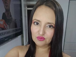 fingering camslut BelenRose