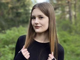 free livesex BernardPeters