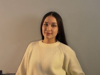 naked camgirl CarmenLochner