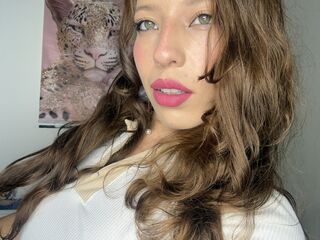 camgirl masturbating with sextoy CatalinaKlopp