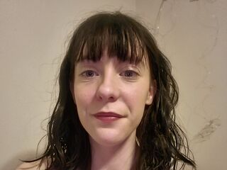 fingering camgirl CharlotteAnne