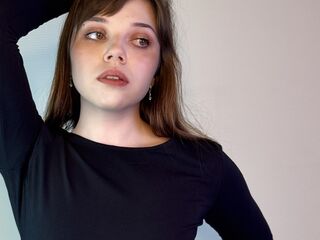 hot webcam show ChrissyHolgerson