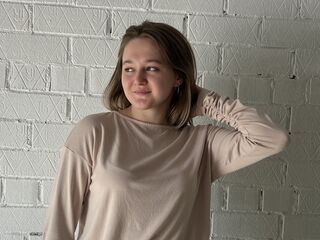 cam girl video chat ChristiaBenoy