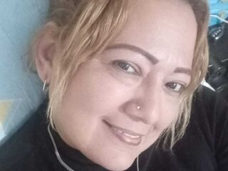 girl webcam ClauCollins