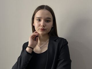 naked camgirl gallery CletaBooth