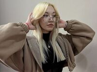 free webcam chat room DarylFriese