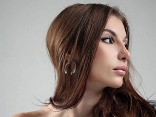 cam whore DionnaTalone