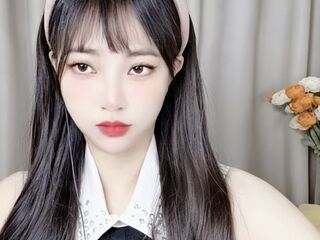 camgirl showing tits DoraConan