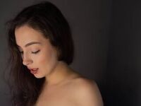 naked camgirl ElaraEden