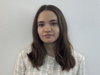 free chatroom ElishaPelini