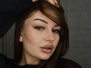 camslut masturbating ElizabethSteiner