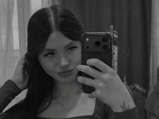 topless webcamgirl ErnaBeuter