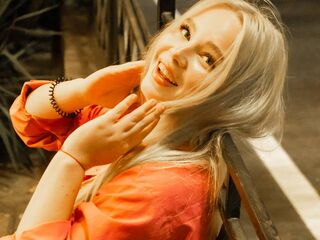 beautiful girl webcam EstellaLugabihl