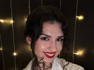 naked camgirl GenesisLebow