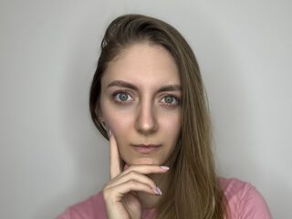 strip tease show GenevaAndrode