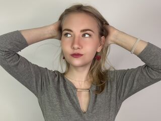 teaser web cam HisakoHenn