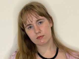 shaved pussy web cam HyonGepner
