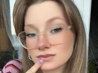 naked webcam girl photo JenelleDurepo