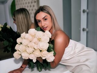 webcam strip tease show Jess