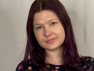 camslut showing pussy JoannSmith